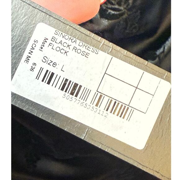 NWT Motel Rocks Sinora Bodycon Mini Dress Black Rose Flock Size Large $82 Ruched - Picture 10 of 16